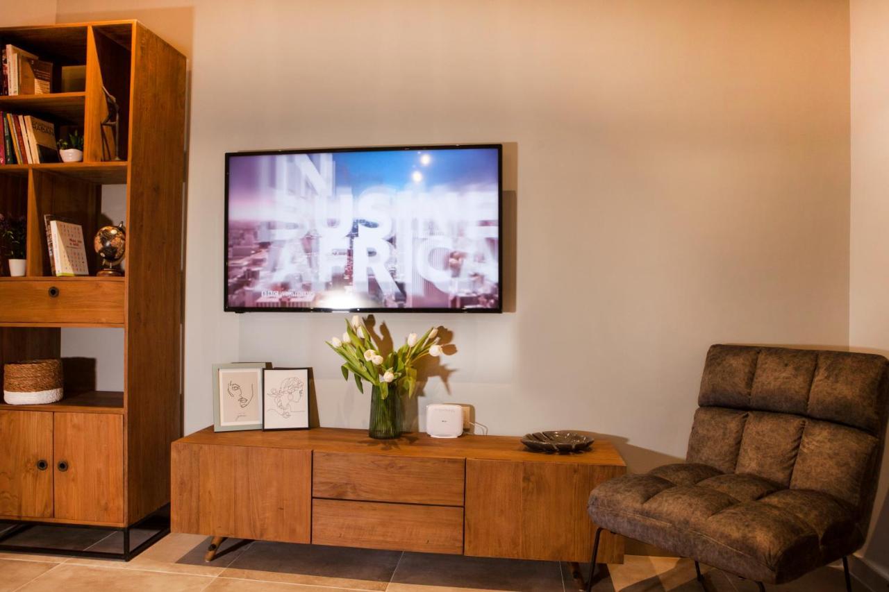 Central Comfy Modern Flat 2 Bedrooms 2 Bathrooms Atena Exterior foto